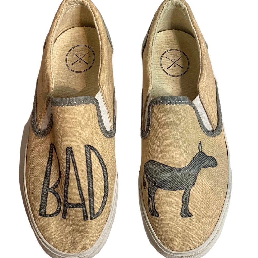 Inkkas Bad Ass Slip On Shoes Unisex Mens 6.5 Womens 8.5